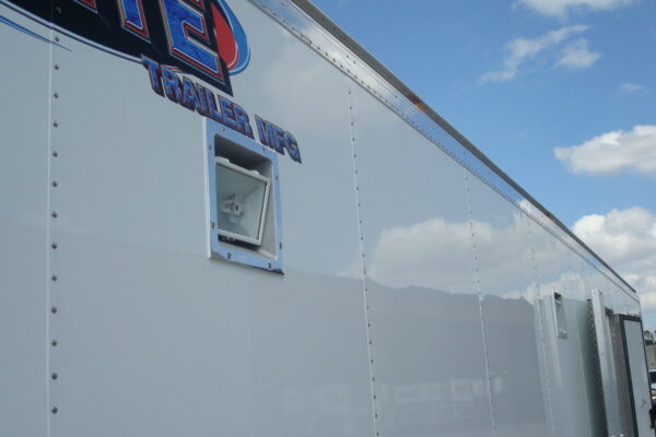 028 Race Haulers