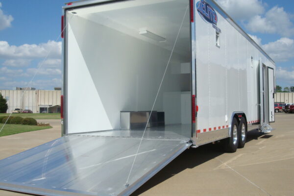 038 Race Haulers