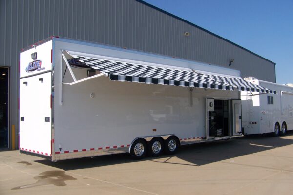 100_4878 Vernon Rowland - 36.5' Stacker Bumper Pull (Mini 5th Wheel) (12842) S/C, S/G