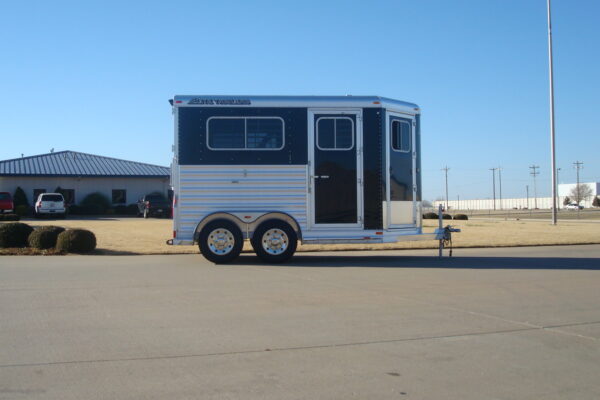 Bumper Pull Straight Load Horse Trailers