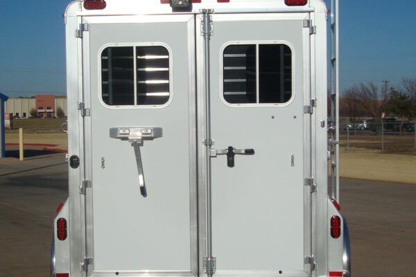 Bumper Pull Straight Load Horse Trailers