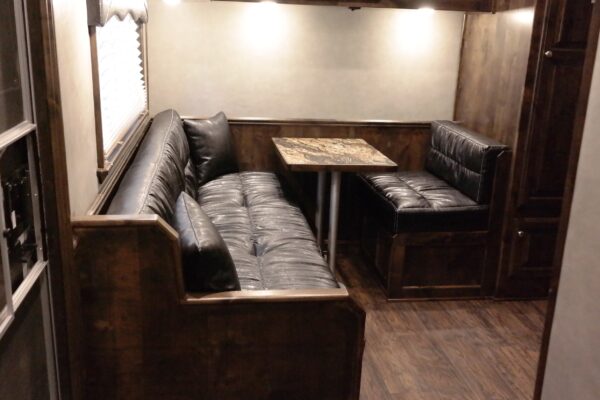 SAMSUNG CSC Scott Barker - 45' Race Hauler LQ Gooseneck (16881) T/D