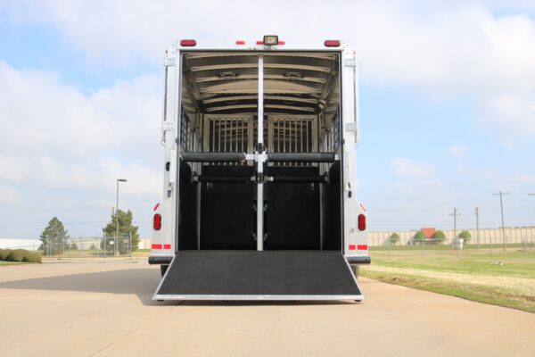 18039 (4) 2 Horse Gooseneck Straight Load 2+1