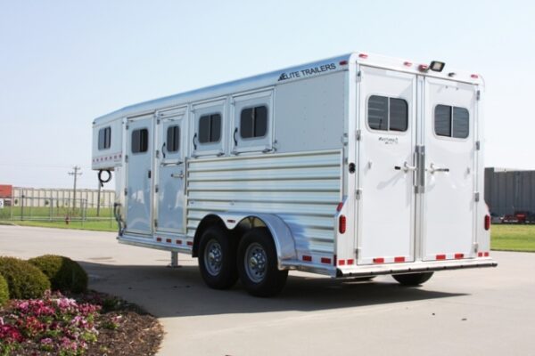 3 Horse Mustang (White Skin)